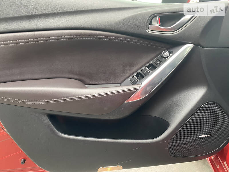 Седан Mazda 6 2015 в Львові