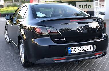 Седан Mazda 6 2010 в 