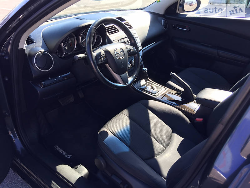 Седан Mazda 6 2011 в Львові