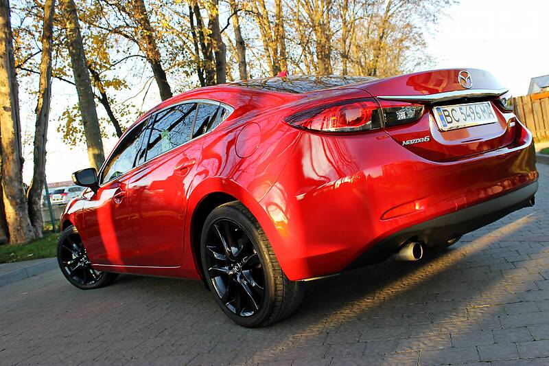 Седан Mazda 6 2014 в Стрию