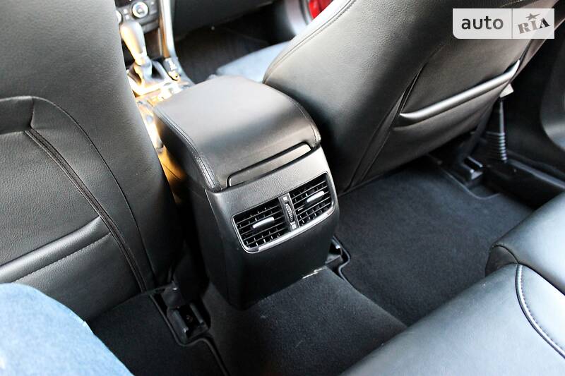 Седан Mazda 6 2014 в Стрию