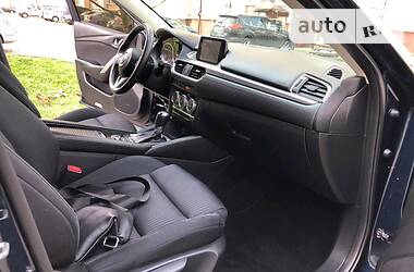 Седан Mazda 6 2017 в Стрию