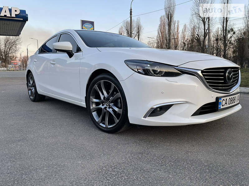 Седан Mazda 6 2016 в Золотоноше