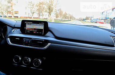 Седан Mazda 6 2015 в 