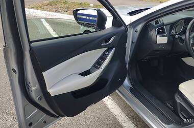 Седан Mazda 6 2015 в 