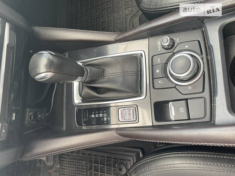 Седан Mazda 6 2016 в Хмельницком