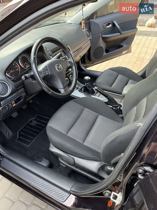 Седан Mazda 6 2006 в Днепре