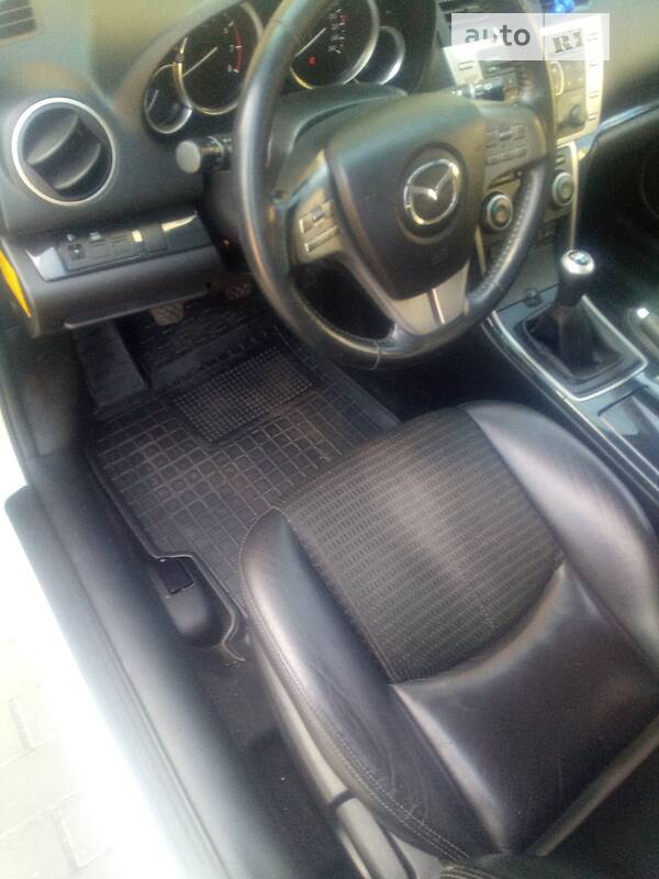 Универсал Mazda 6 2008 в Шепетовке