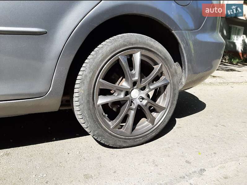 Седан Mazda 6 2002 в Запорожье