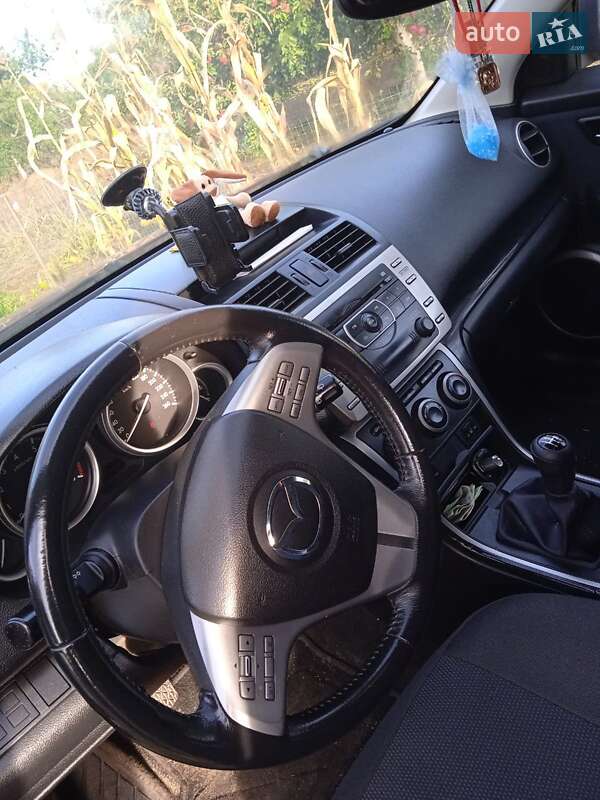 Универсал Mazda 6 2008 в Сарнах