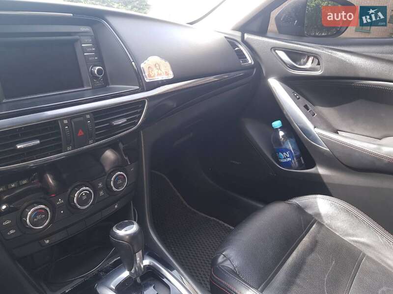Седан Mazda 6 2013 в Кам'янському