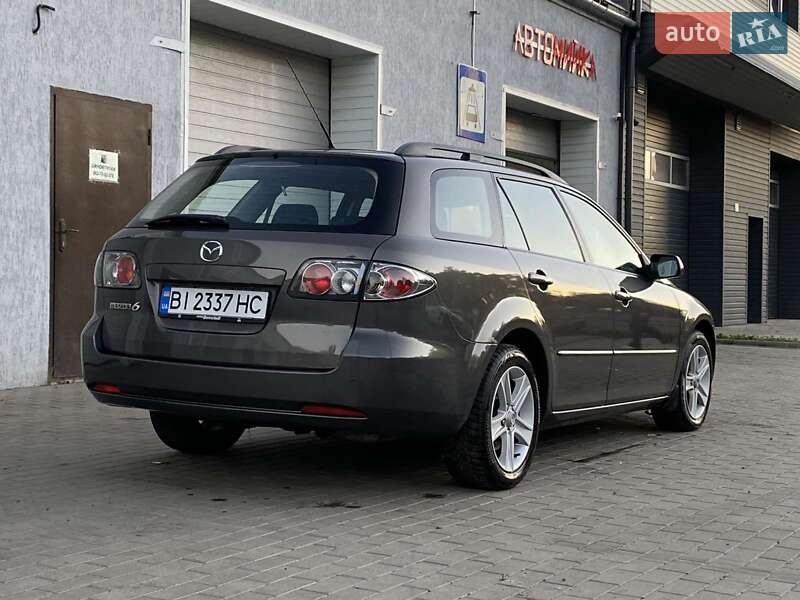 Универсал Mazda 6 2005 в Хороле