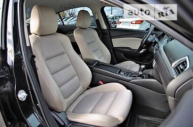 Седан Mazda 6 2015 в 