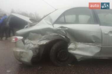 Седан Mazda 6 2003 в Василькове