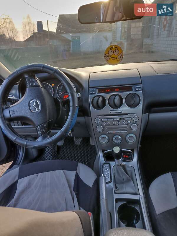 Седан Mazda 6 2003 в Коростене