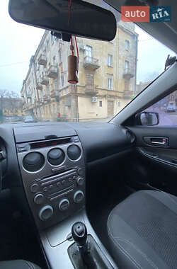 Седан Mazda 6 2002 в 