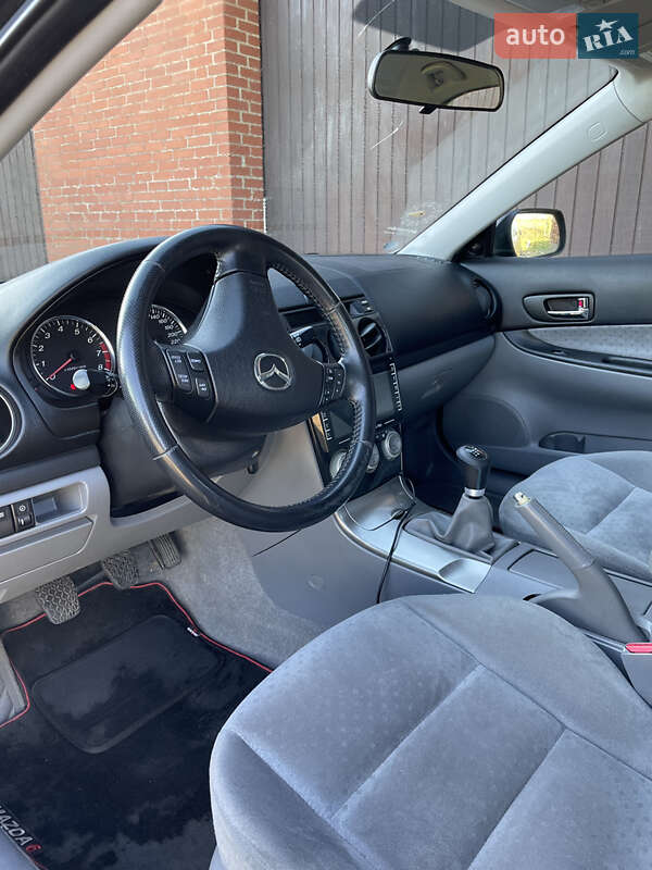 Седан Mazda 6 2005 в Тернополі