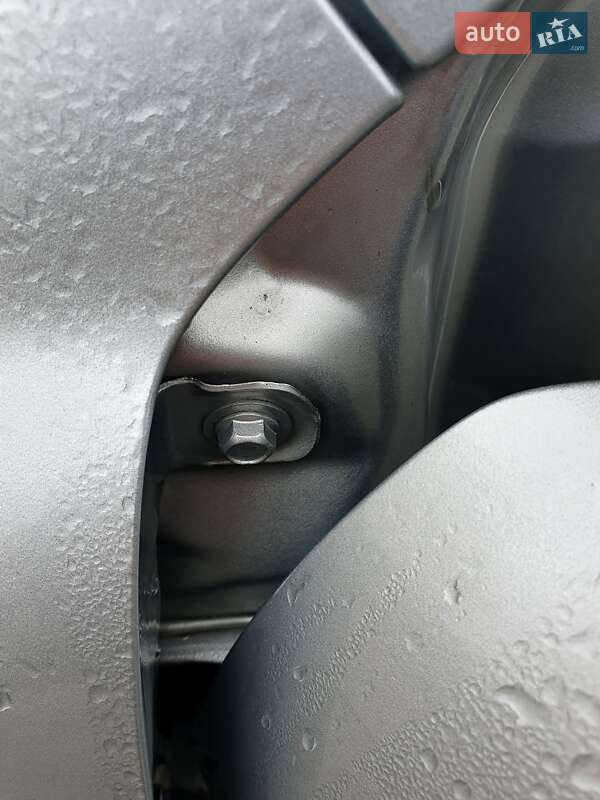 Седан Mazda 6 2005 в Киеве