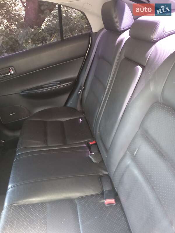 Лифтбек Mazda 6 2003 в Броварах