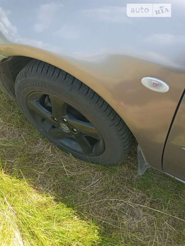 Лифтбек Mazda 6 2003 в Запорожье