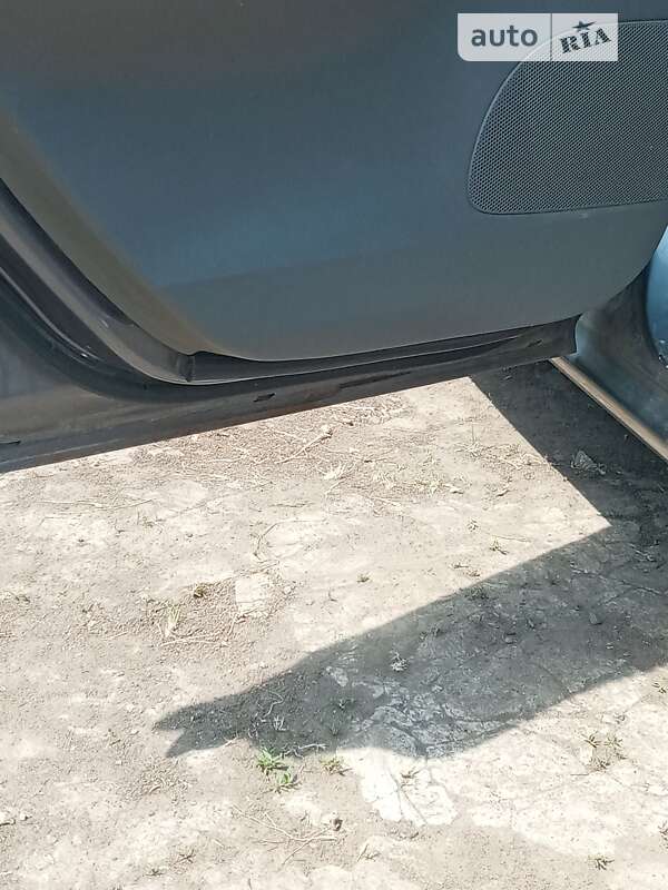 Лифтбек Mazda 6 2003 в Запорожье
