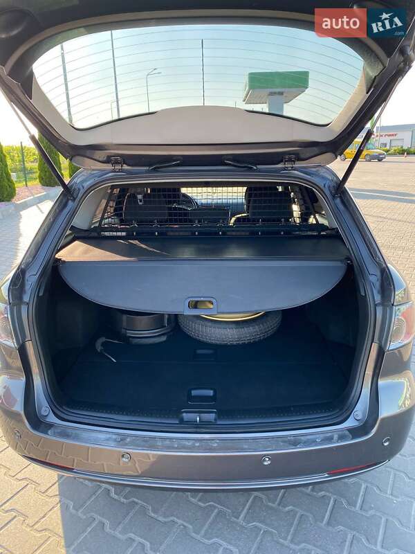 Универсал Mazda 6 2007 в Ровно