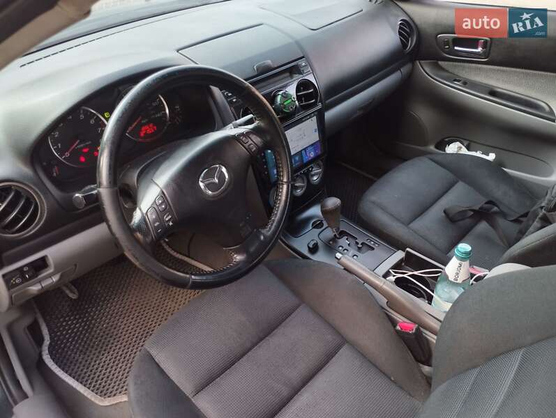 Седан Mazda 6 2004 в Дніпрі