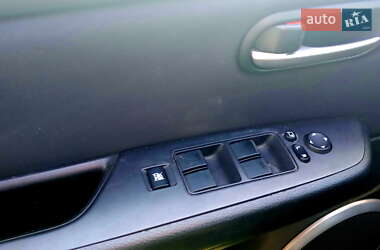 Седан Mazda 6 2009 в Киеве