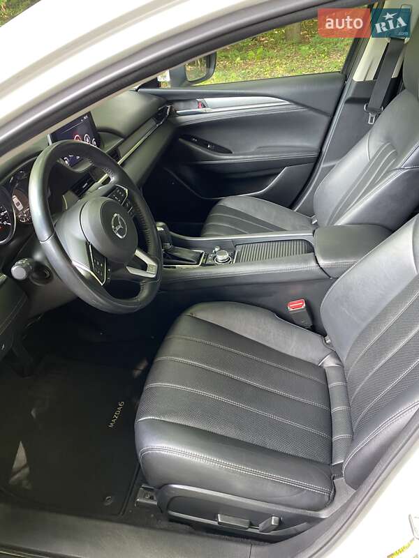Седан Mazda 6 2019 в Луцке