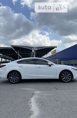 Седан Mazda 6 2018 в 