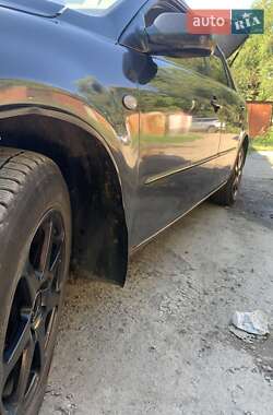 Универсал Mazda 6 2004 в 