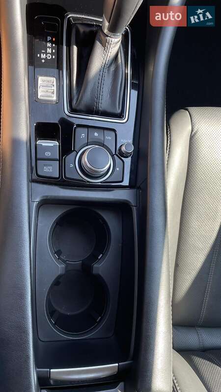 Седан Mazda 6 2018 в Львове