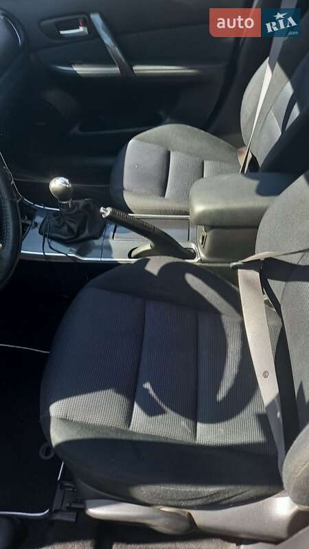 Седан Mazda 6 2006 в Харькове