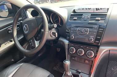Лифтбек Mazda 6 2010 в 