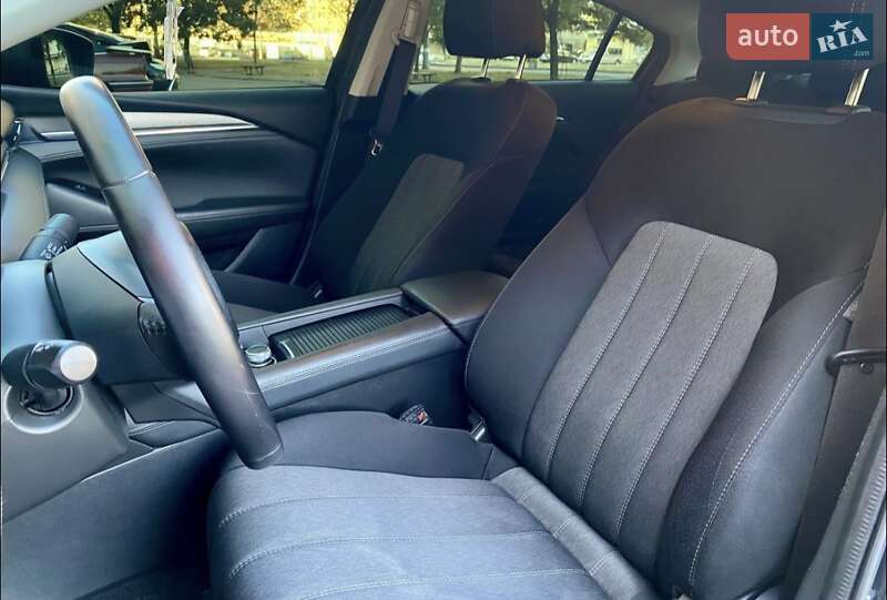 Седан Mazda 6 2018 в Львове