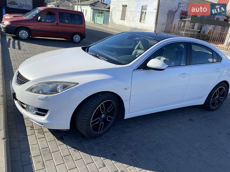 Седан Mazda 6 2008 в Килии