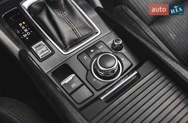 Седан Mazda 6 2015 в Луцке