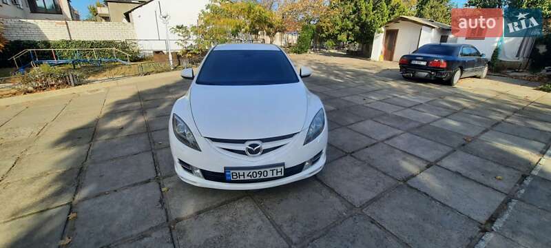 Седан Mazda 6 2008 в Татарбунарах