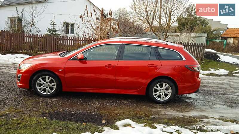 Универсал Mazda 6 2010 в Львове