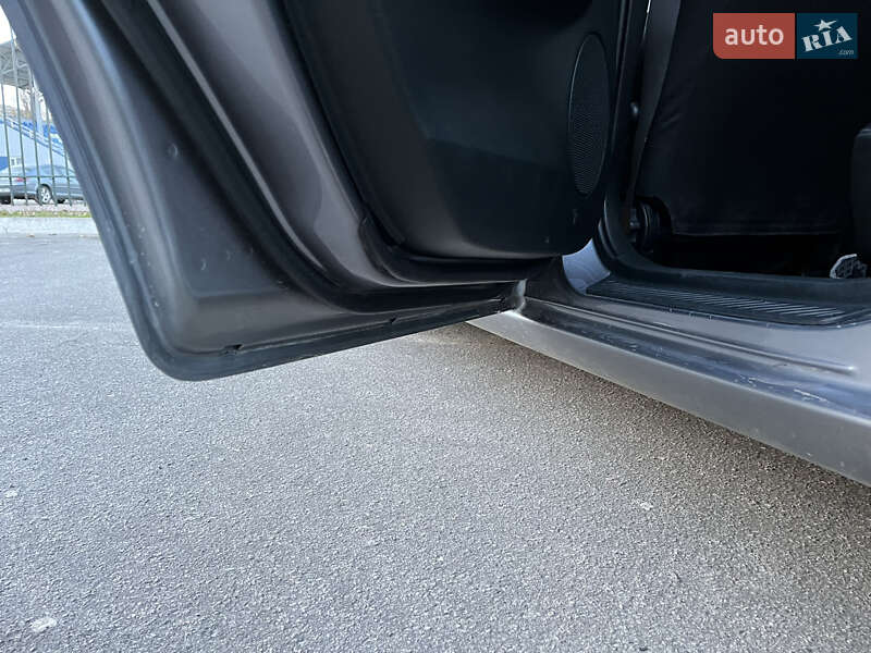 Универсал Mazda 6 2006 в Кременчуге