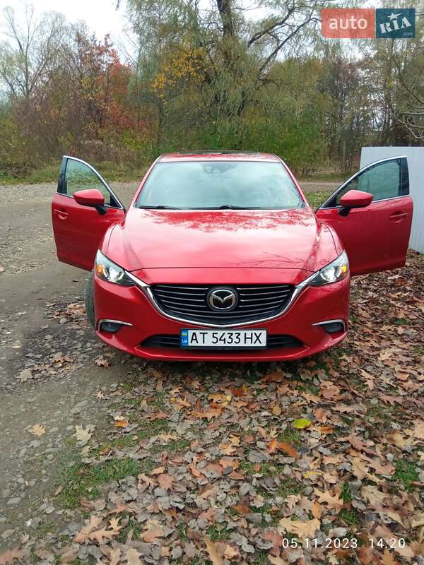 Седан Mazda 6 2015 в Надворной