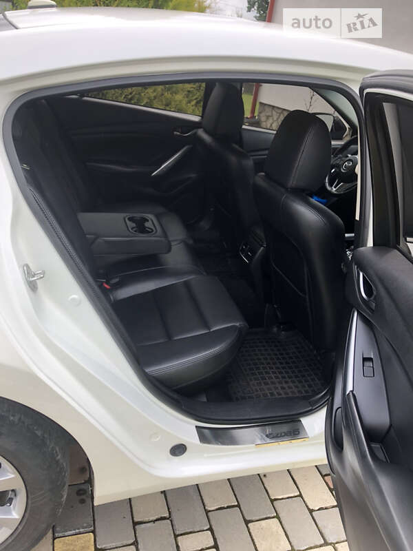 Седан Mazda 6 2014 в Коломые