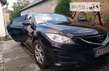 Седан Mazda 6 2010 в Береговому