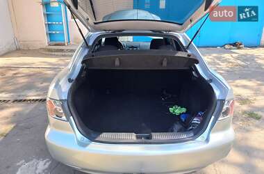 Лифтбек Mazda 6 2005 в 