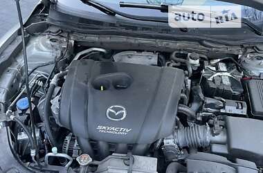 Седан Mazda 6 2013 в Стрию