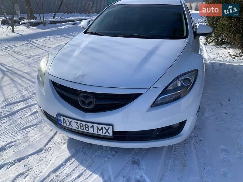 Седан Mazda 6 2010 в Богодухове