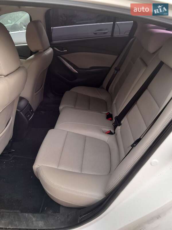 Седан Mazda 6 2017 в Киеве