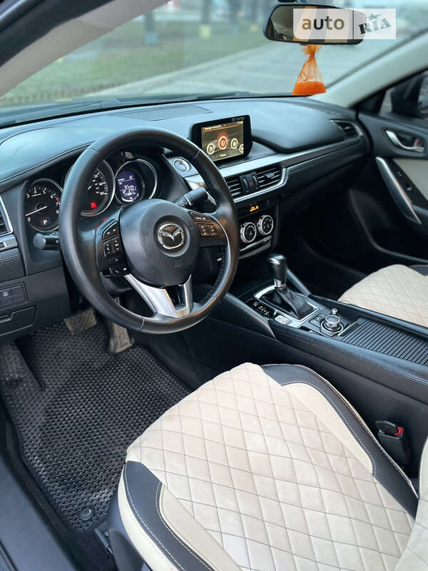 Седан Mazda 6 2015 в Виннице