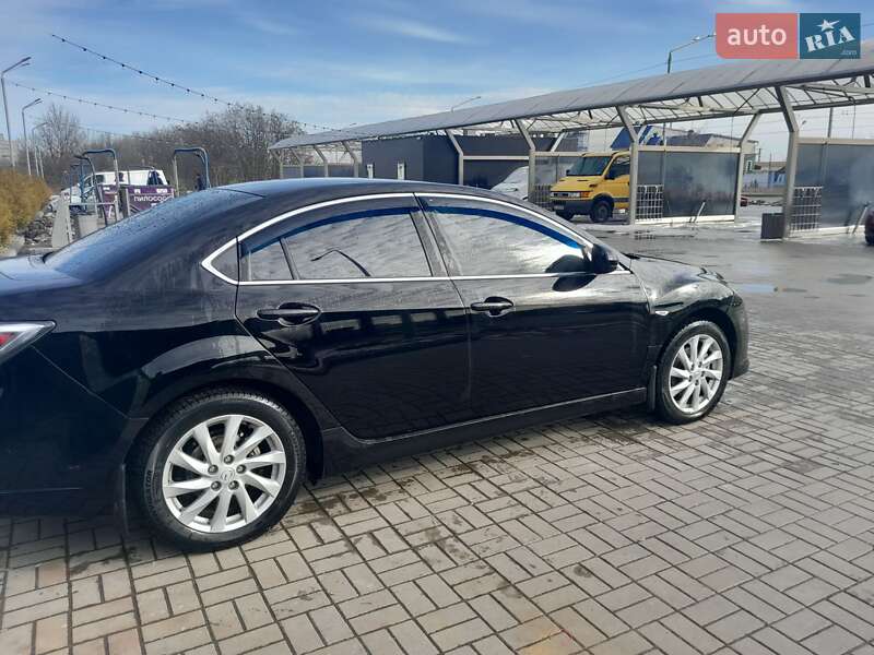 Седан Mazda 6 2011 в Днепре
