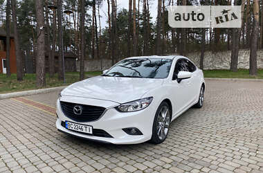 Седан Mazda 6 2014 в Новояворовске